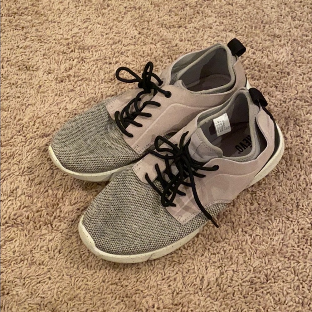 Crevo Shoes